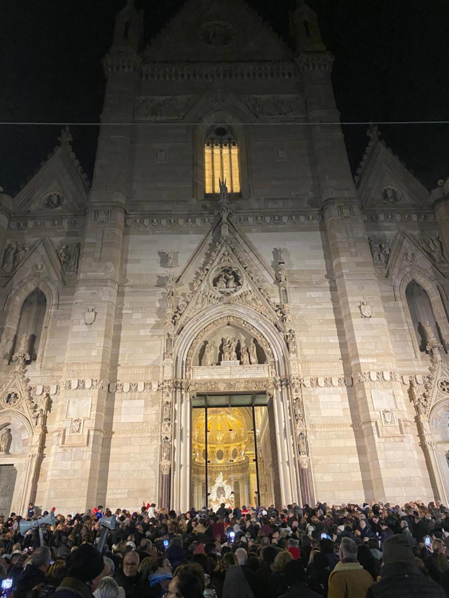 Vista Cattedrale * Naples